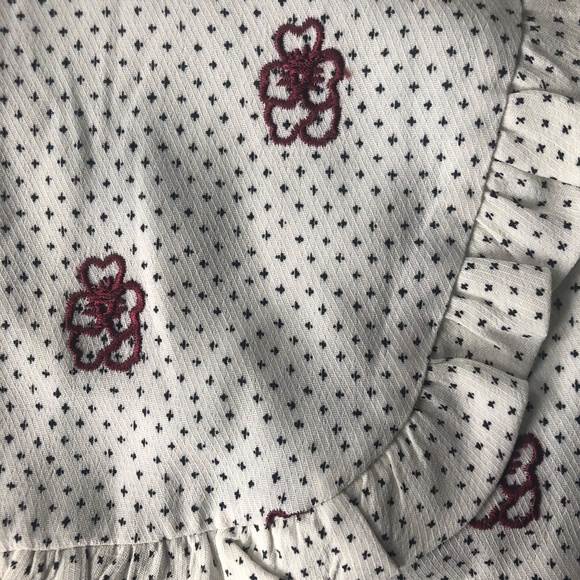 CLUB MONACO WHITE RUFFLE PEASANT BLOUSE FLORAL EMBROIDERED LONG SLEEVE TOP sz S - Picture 3 of 9